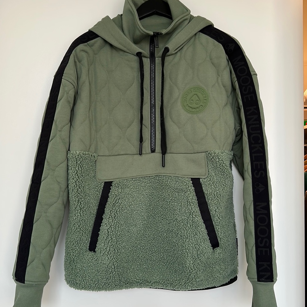 Moose Knuckles sweater